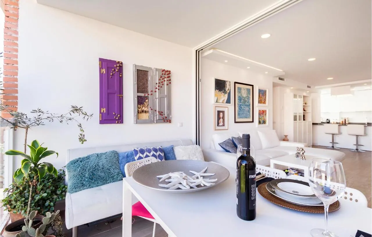 3 Bedroom Beautiful Apartment In Málaga 0*,  Espagne